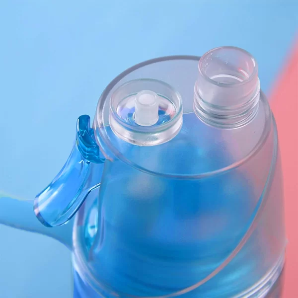 بطری آب نوشیدنی و اسپری چیبو