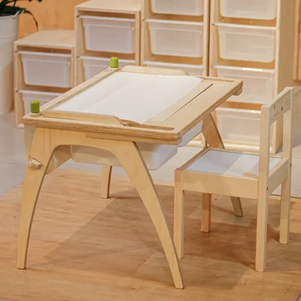 میز چوبی مونته سوری به همراه رول کاغذ کاما